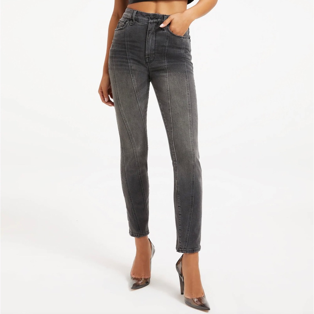 NWT Good American Jeans